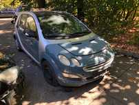 Dezmembrez Smart ForFour bleo 1,3 benzina automat 2006