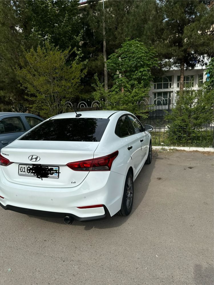 Продаю свою  Hyundai accent Full