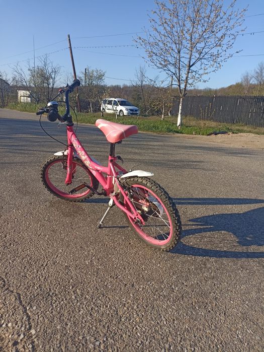 Bicicleta copii 4-7 ani impecabila