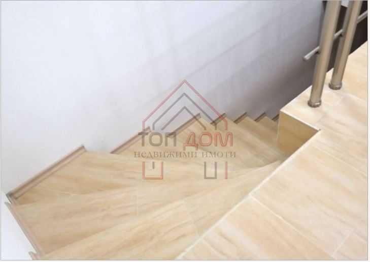 Дава се под наем Магазин в Варна, Колхозен пазар - 102 кв.м за 316.2 € - Снимка #3