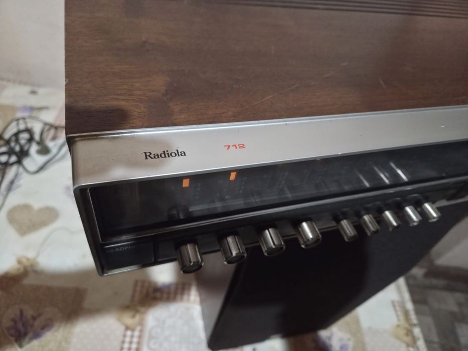 Vând sistem audio PHILIPS