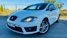 Seat Leon model FR+bi-xenon+trapa+jante 17”
