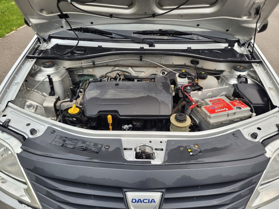 Dacia Logan 1.2 16V an 2010 77.000 km Unic proprietar