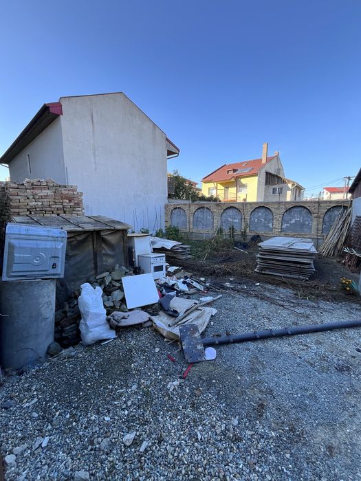 Caramizi vechi curate