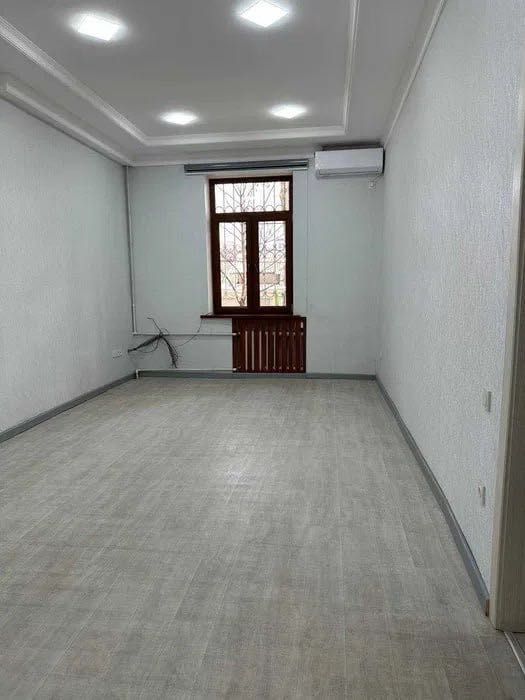 Аренда офис ул. Шота Руставели 110м2