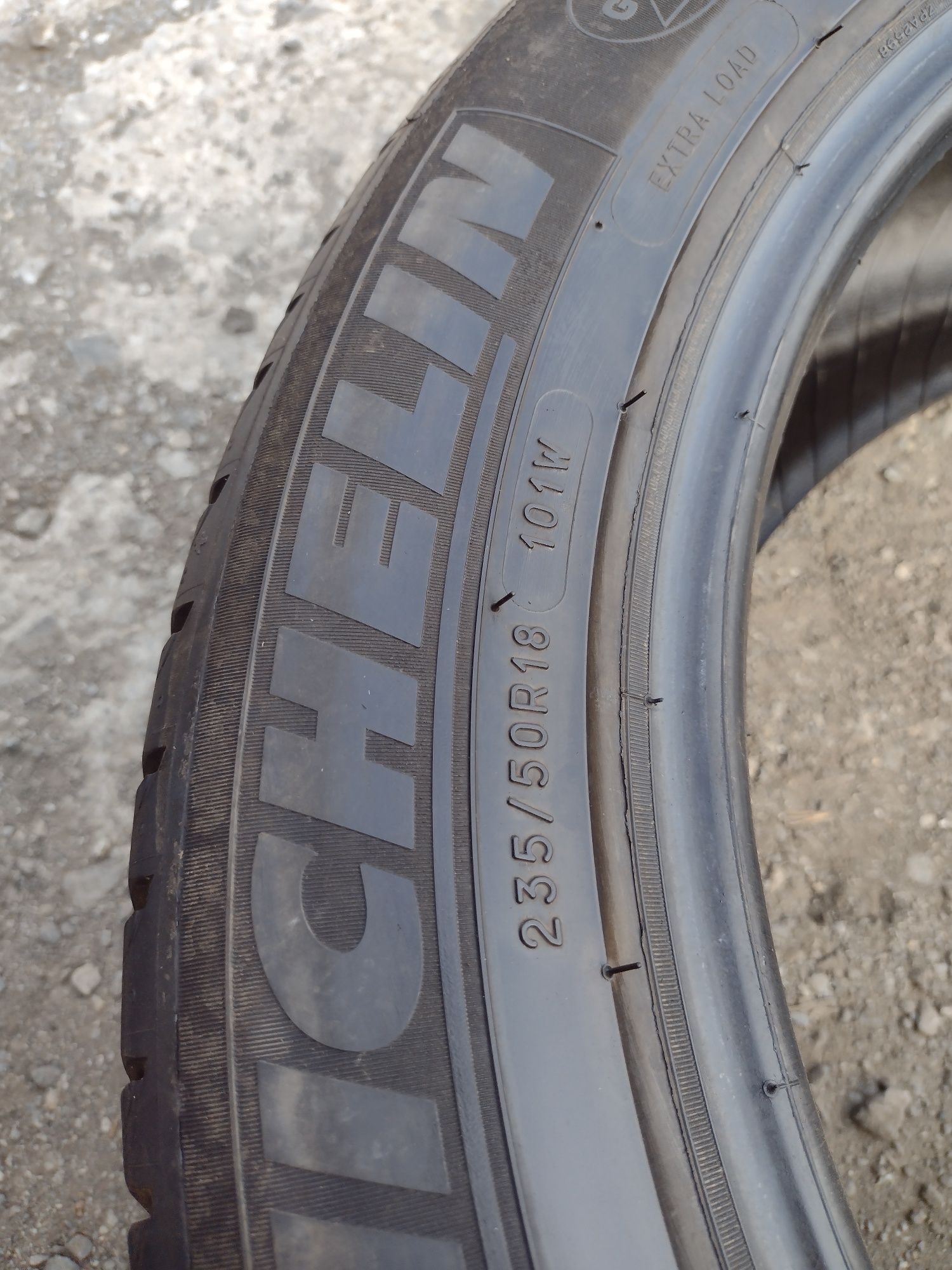 Перфектни 4бр.235/50/18 Michelin Premacy3 dot4817