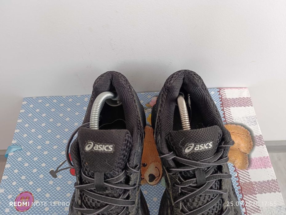 ''Asics GEL-CUMULUS 16''оригинални маратонки 44 номер