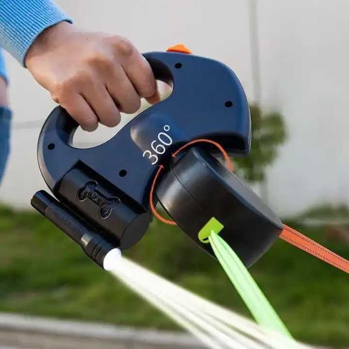 Lesa Retractabila Dubla pentru Caini 2 in 1, cu LED, Suport Pungi
