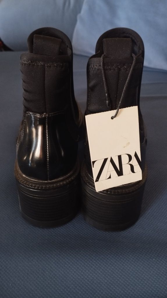 Дамски боти ZARA