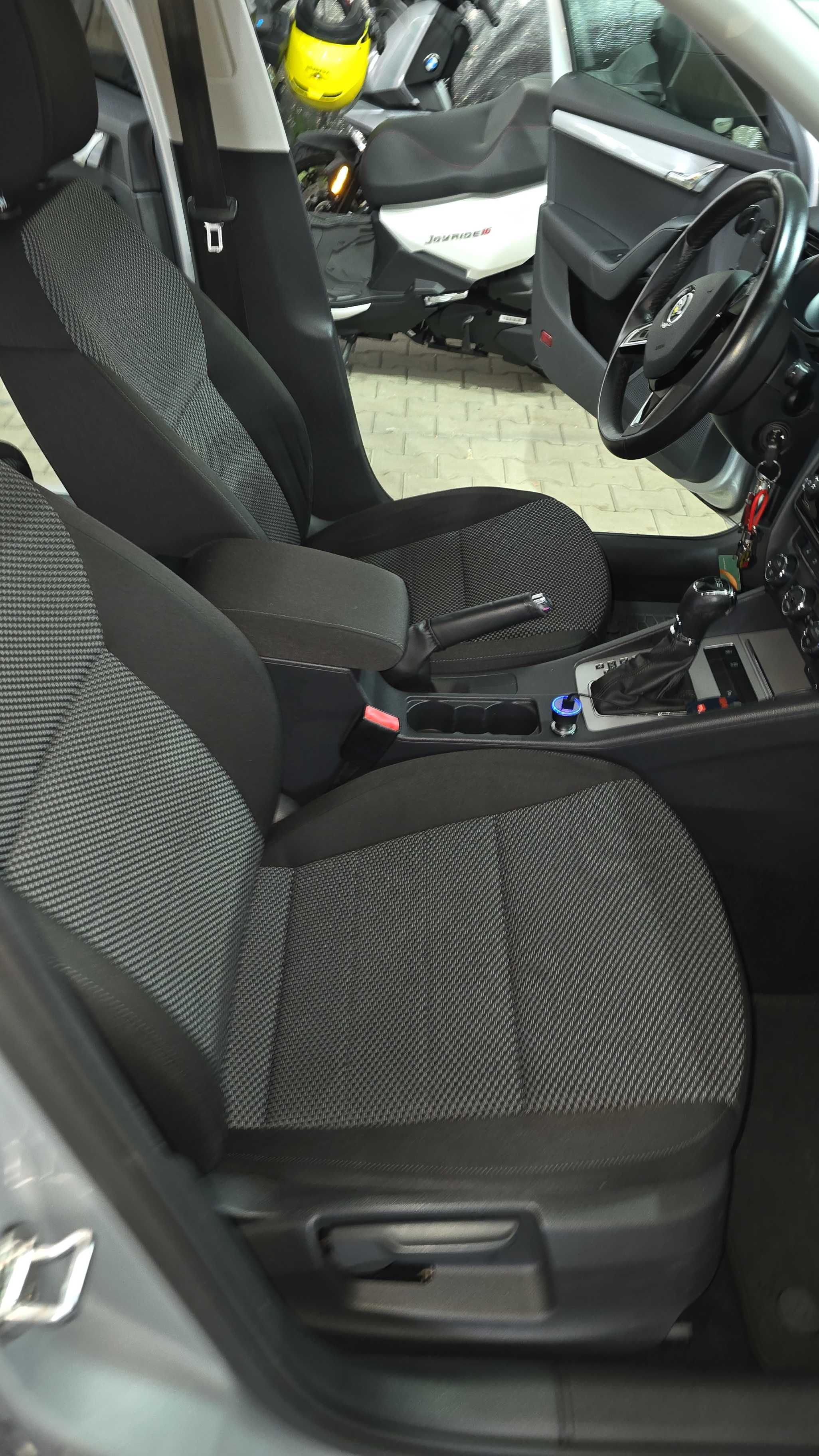 SKODAOctavia Combi 1.6 TDI DSG CUTIE GARANTIE+pornire motor din cheie