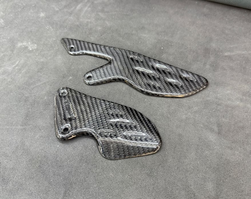 Карбонови предпазители Yamaha YZF R1 Heel Guard Covers