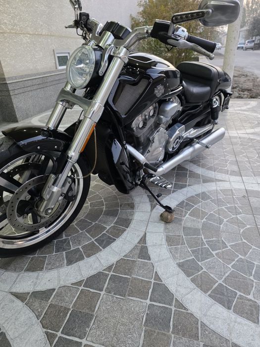 Harley-davidson v rod 2012