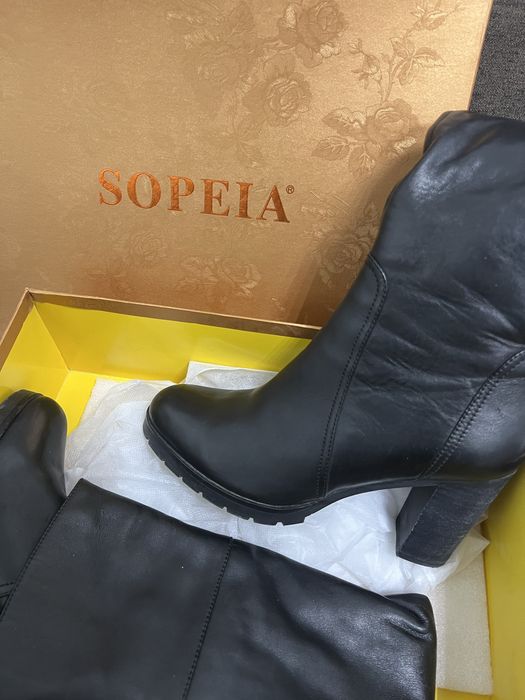 Сапоги натуральная кожа в отличном состояний