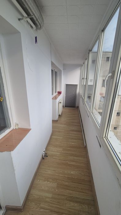 Apartament 2 camere West mall, Omv