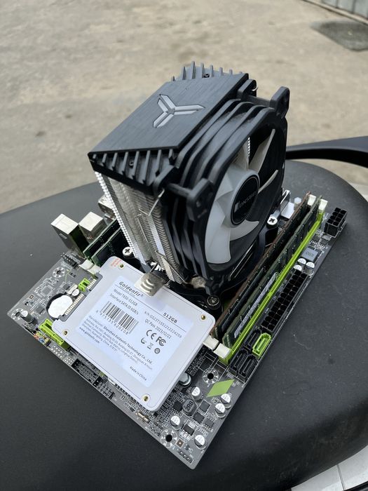 Комплект для пк / Xeon E5 2670/32gb ОЗУ/ ssd 512gb