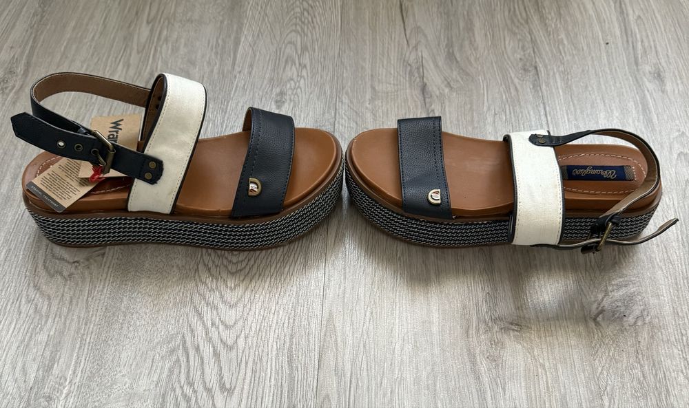 Sandale Wrangler femei,marimea 37,in conditie buna
