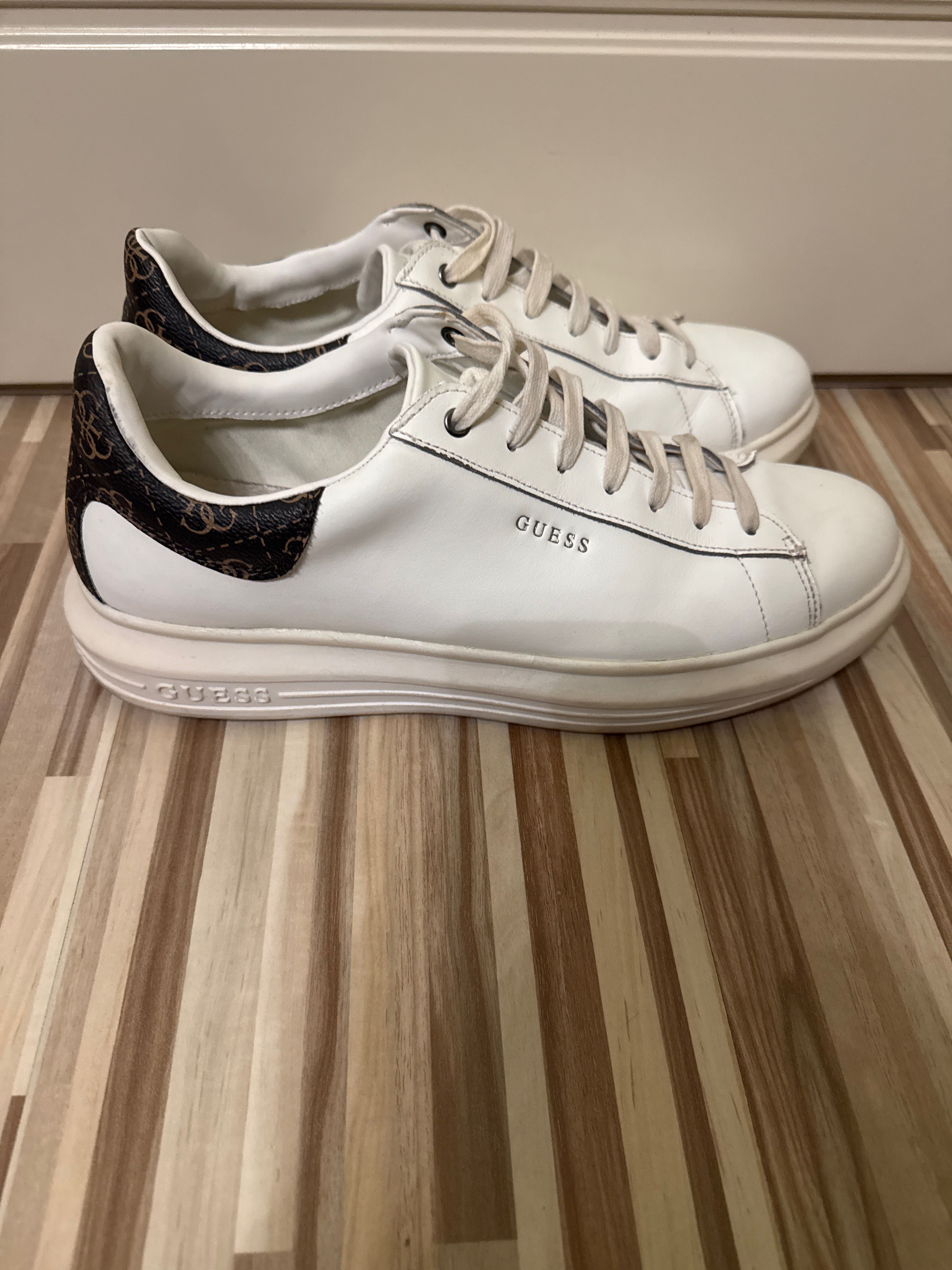 Маратонки Guess Vibo