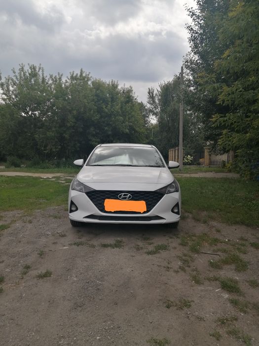 Хундай акцент 2021