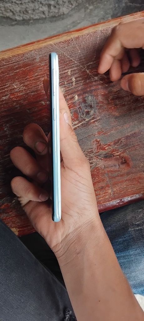 Samsung A40 în stare bună
