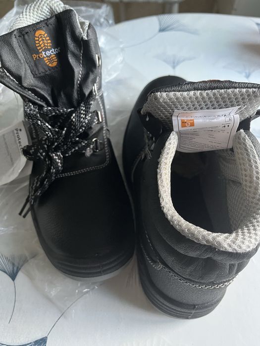 Спецодежда, ботинки рабочие