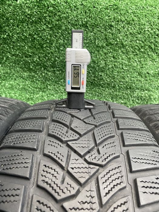 Set 4 anvelope Iarna 205 55 16 91T Dunlop Winter Sport 5 Dot 3119