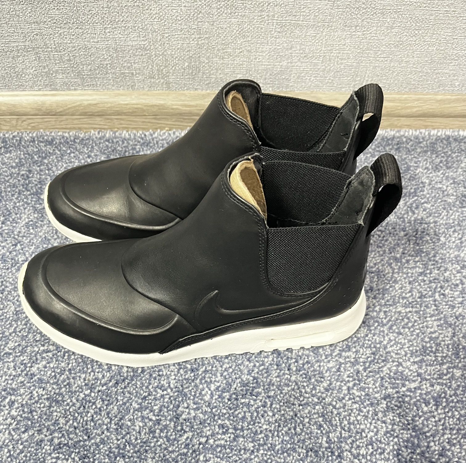 Новые женские кроссовки Nike, размер 37-38, оригинал