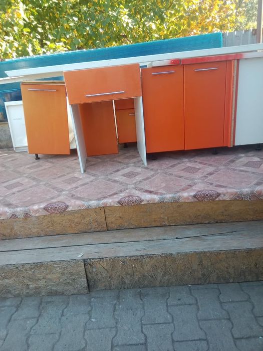 Кухонный гарнитур б/у