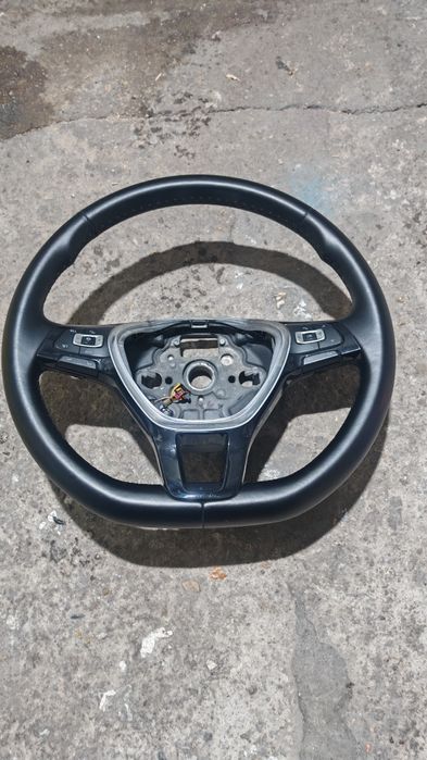 Volan cu comenzi + airbag VW Passat B8