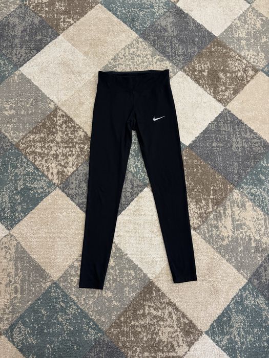 Дамски клин Nike