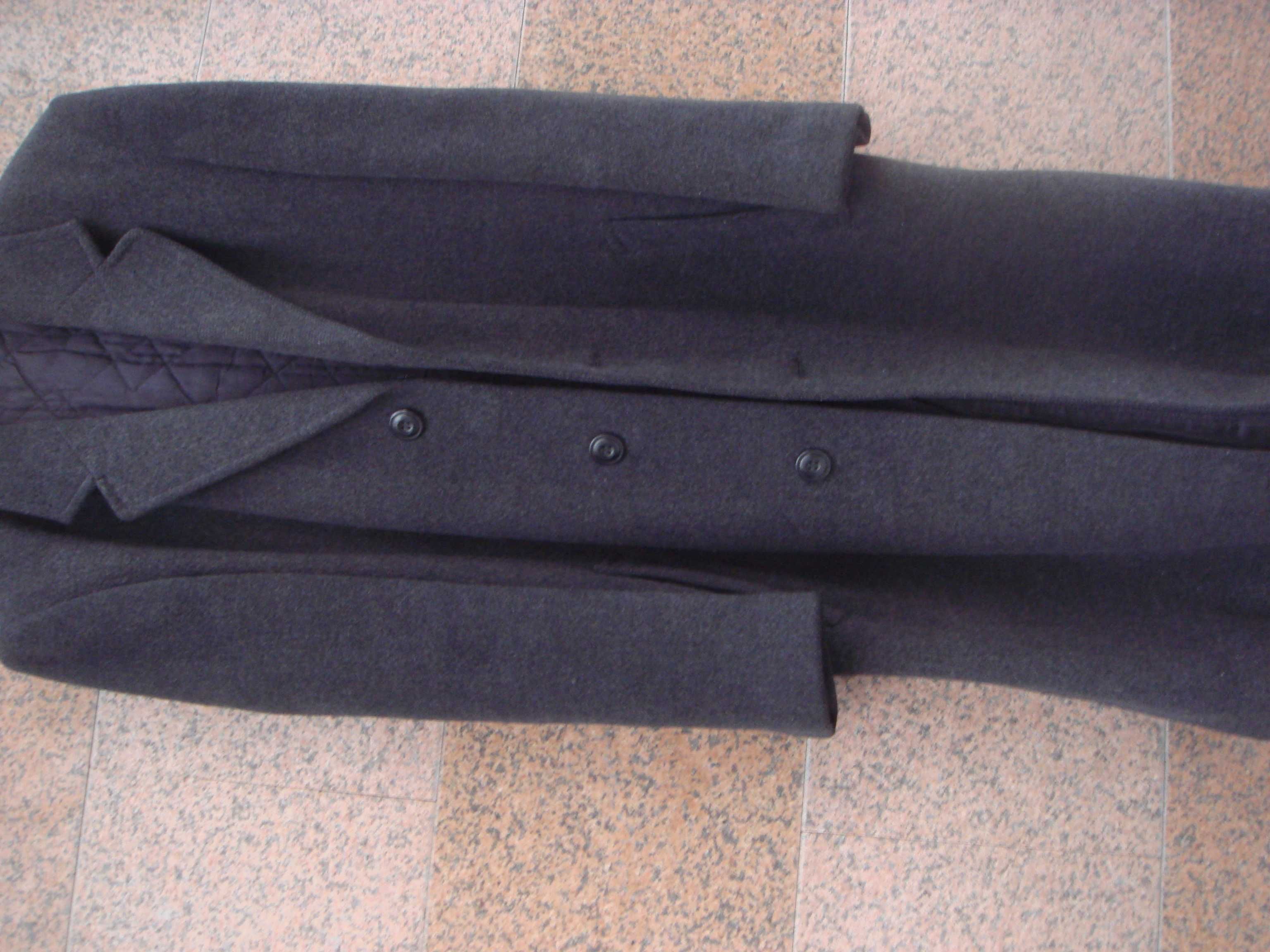 Классическое шерстяное пальто Англия 46-48 размера и кашемир Barker