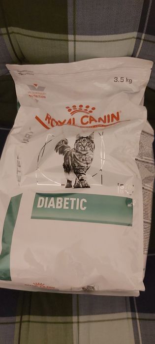 Суха храна за котки за диабетици Royal Canin