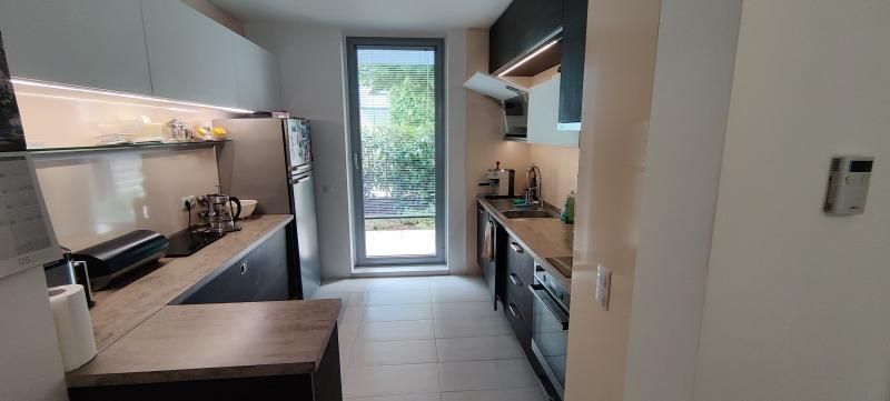 Дава се под наем Къща в София, Симеоново - 200 кв.м за 2500 € - Снимка #2