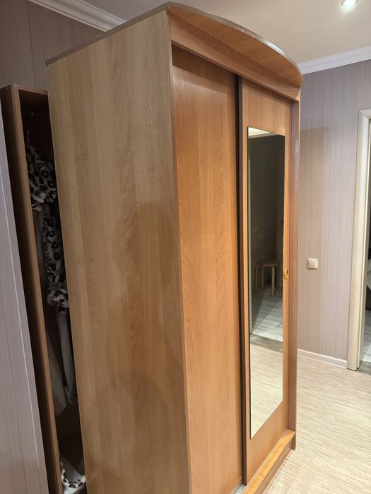 Продам шкаф-купе