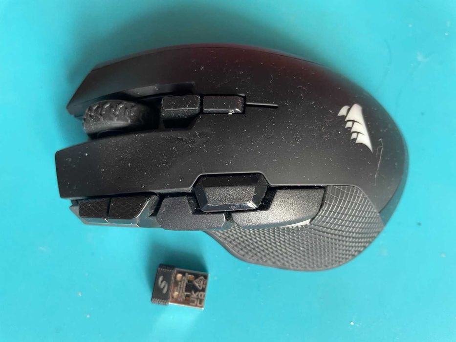 Безжична геймърска мишка Corsair с USB донгъл