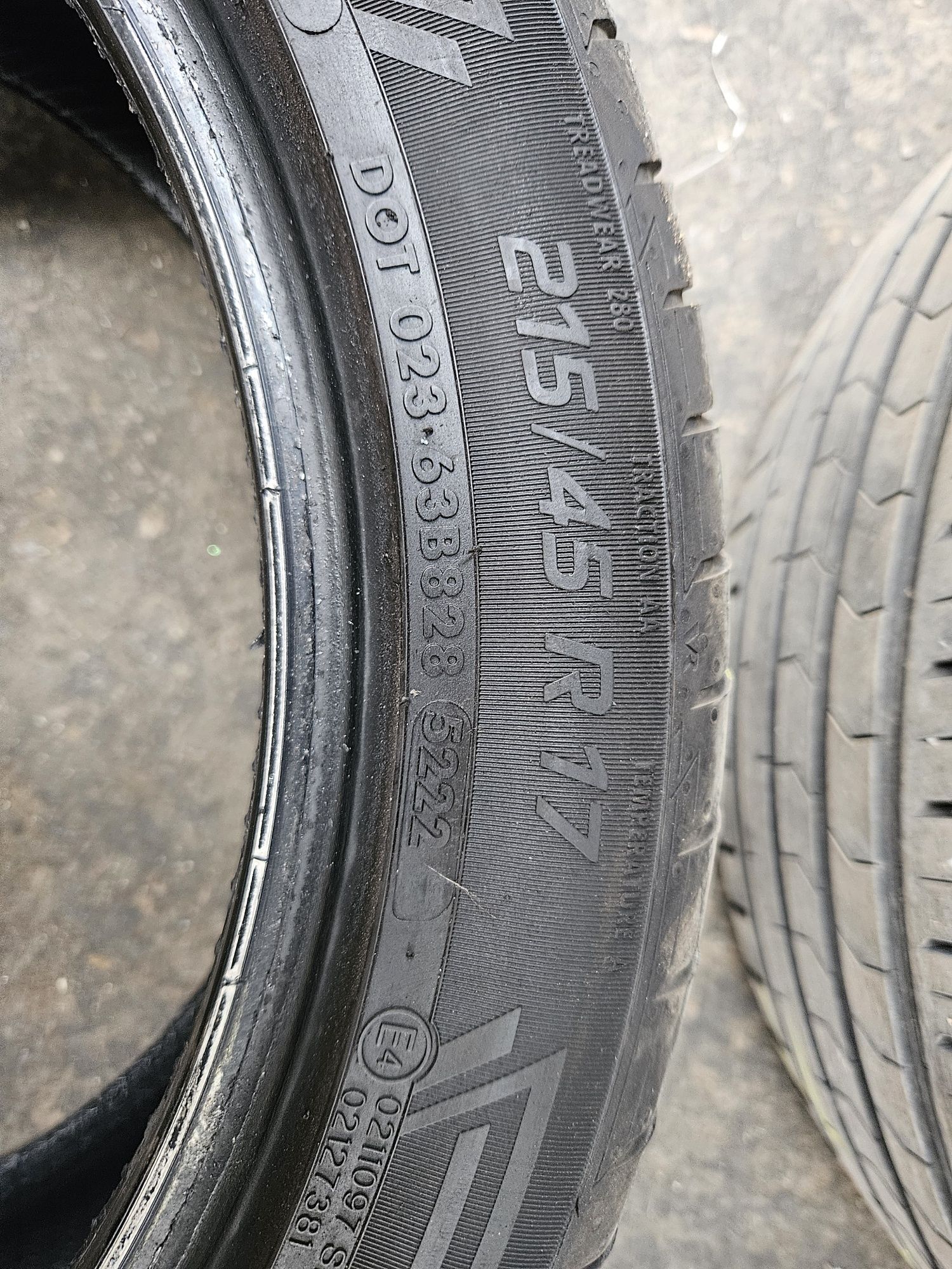 Продавам гуми 215/45/17