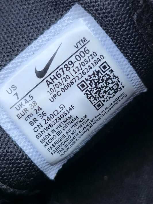 Nike Black Air Max 270 - mărime 38