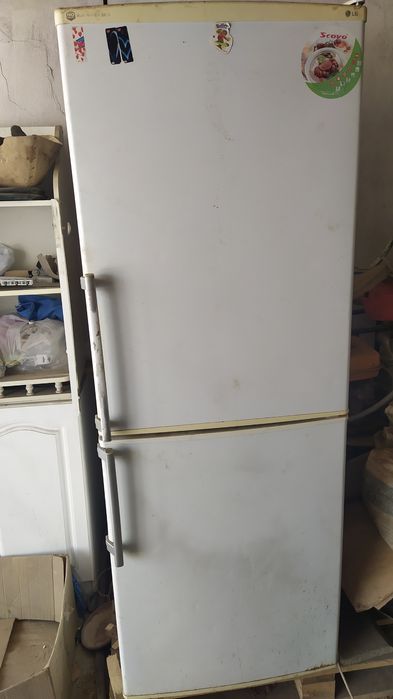 Срочно продам холодильник