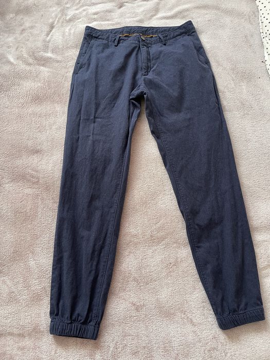 Pantaloni Massimo Dutti marimea 31