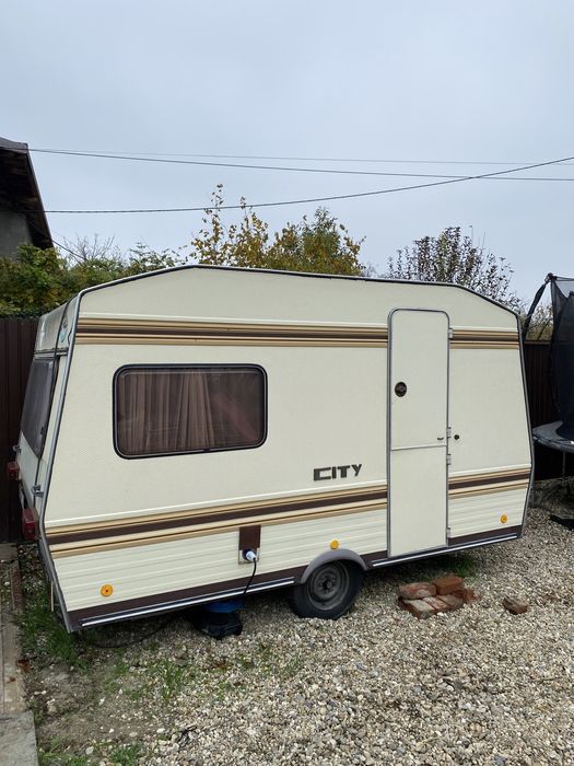 Rulotă in stare impecabila