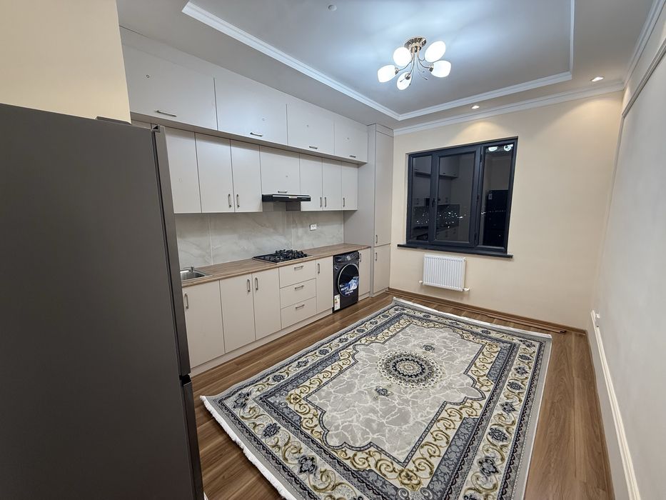 BEZ MAKLER. Uch tepa, O'rikzor arenda yengi uy odam yashamagan