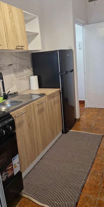 Inchiriez apartament 1 camera,Centrul Civic