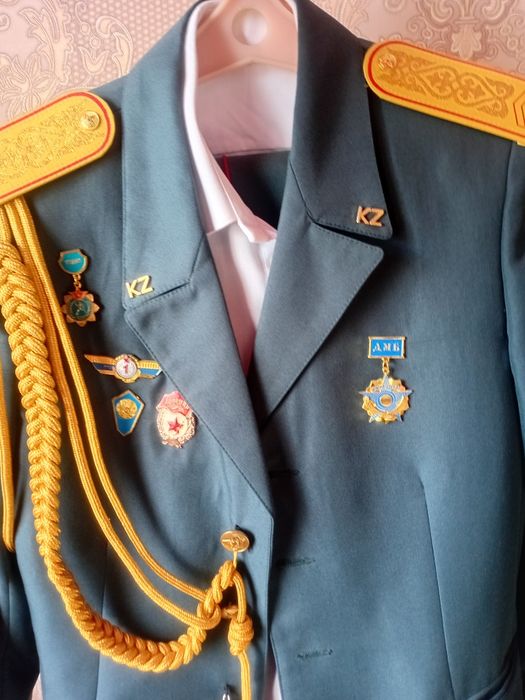 Военный форма парадка