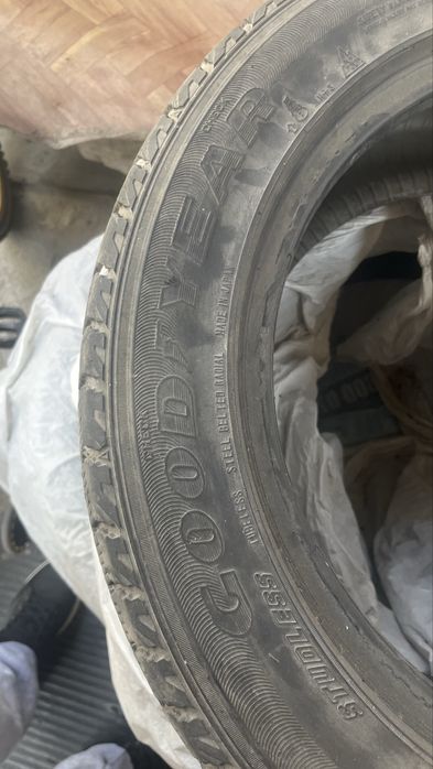 Продам шину Goodyear