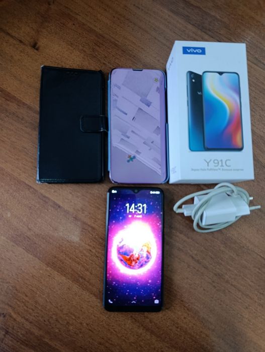 Срочно продам телефон