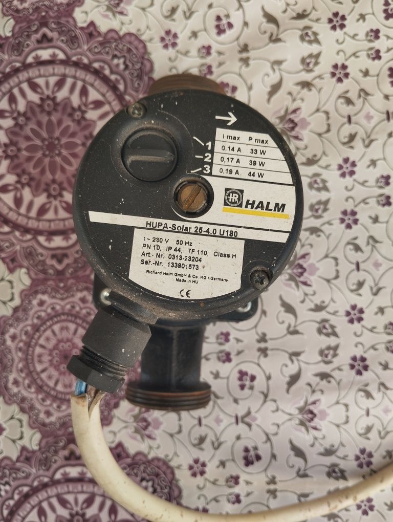 Панелни радиатори 2бр.60×180 + 1бр.малак, помпа