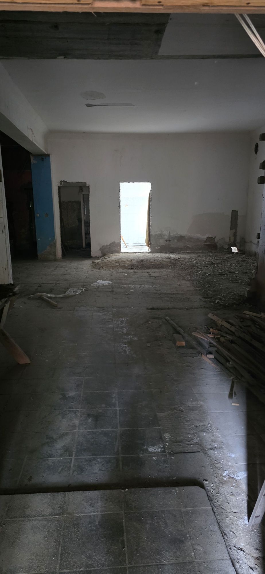 Продам помещение свободного назначения .