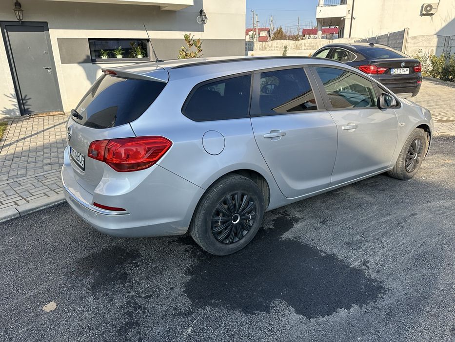 De vanzare opel astra j 2014 diesel 1.7