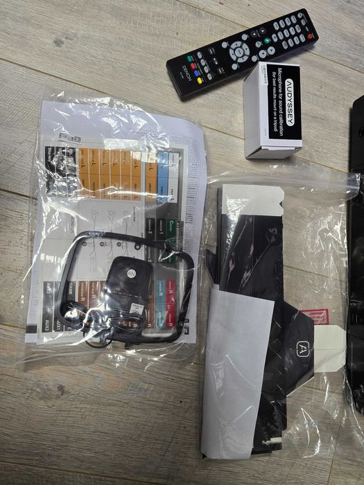 vand receiver Denon X1700H 7.2Ch 8k Dolby Atmos cu Heos built-in