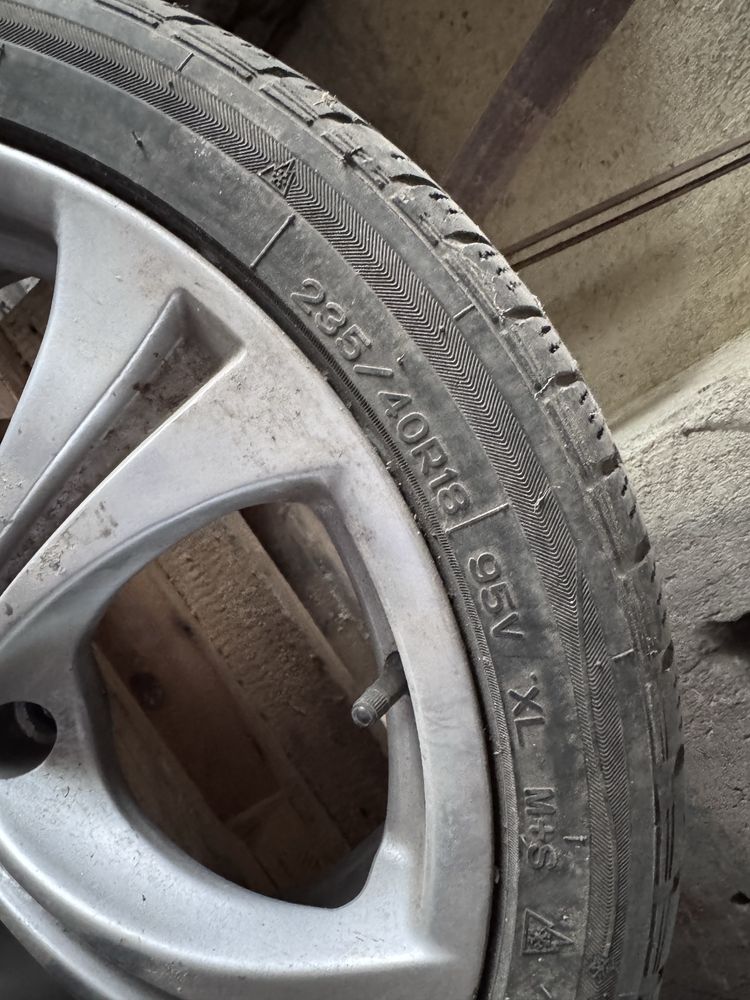 Джанти с гуми за мерцедес 235/40/18