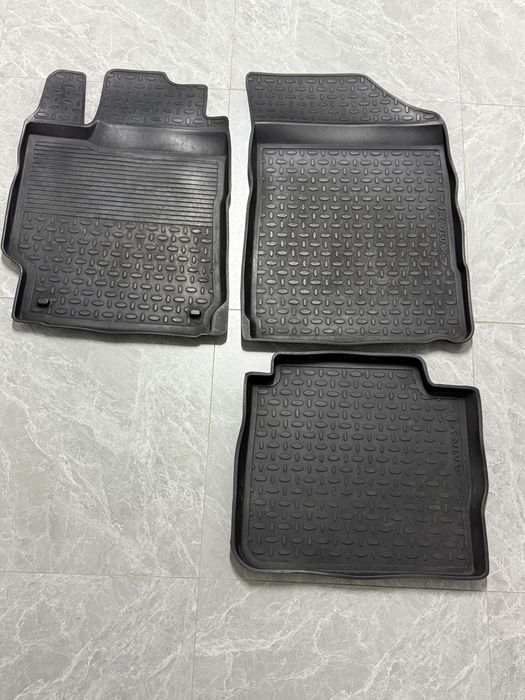 Полики салона Камри 50-55